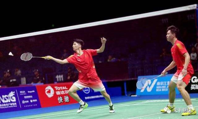 家讨论中的 家讨论中的