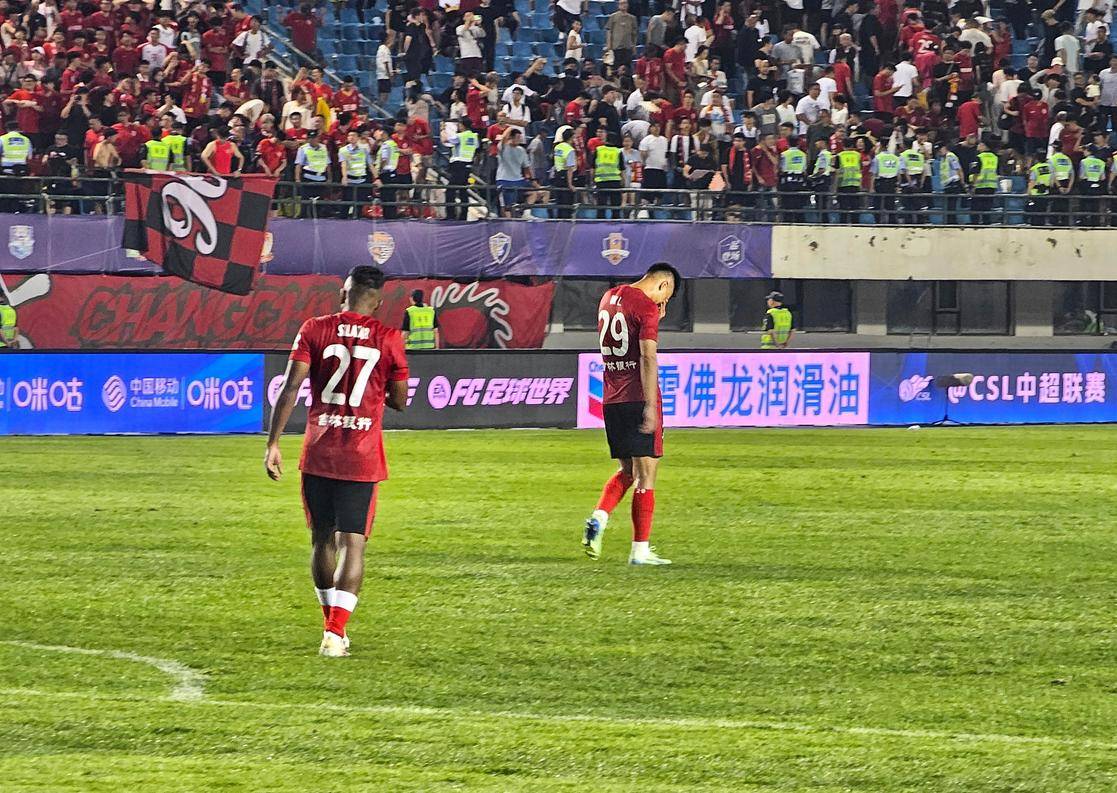 固定脚松动 固定脚松动